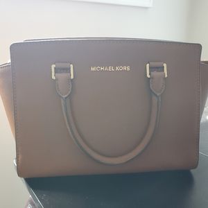 Michael Kors camel bag